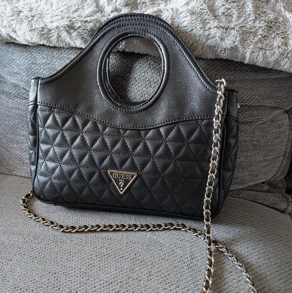 GUESS Black Quilted Women's Bag